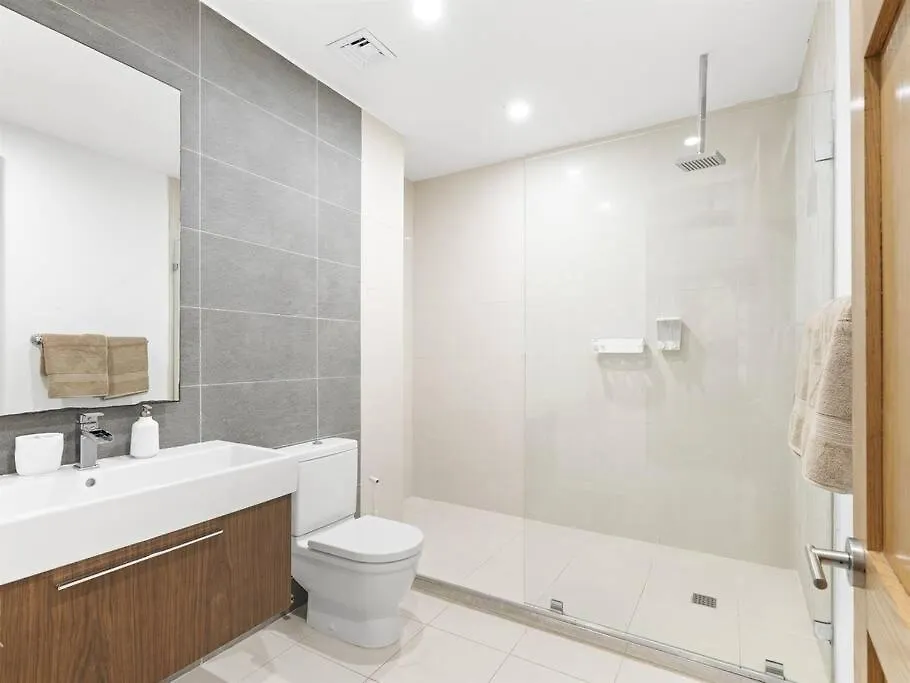 Apartment Breathtaking Lagoon Views At Blue Residence Cupecoy
